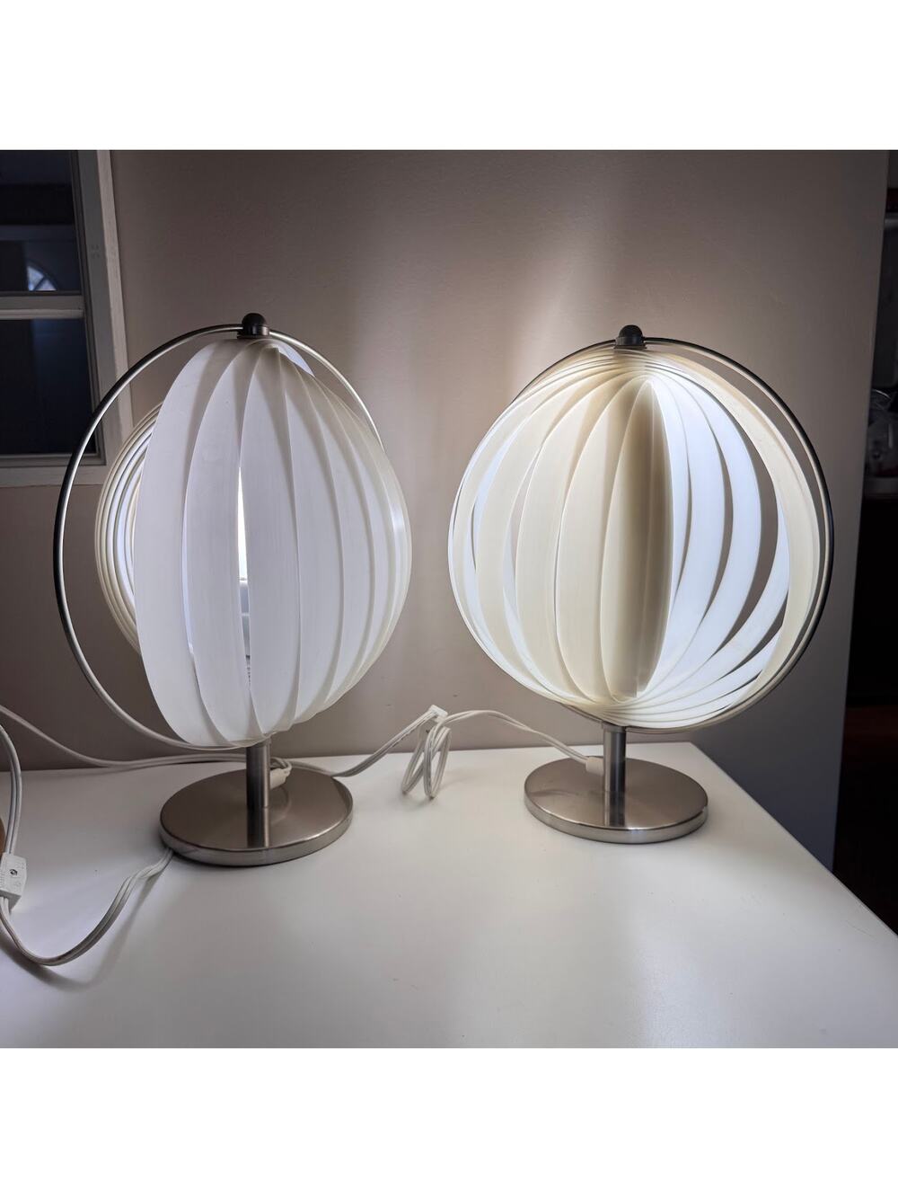Moon Sphere Lamps Kare Design Verner Panton Style 1980s Postmodern Scandinavian